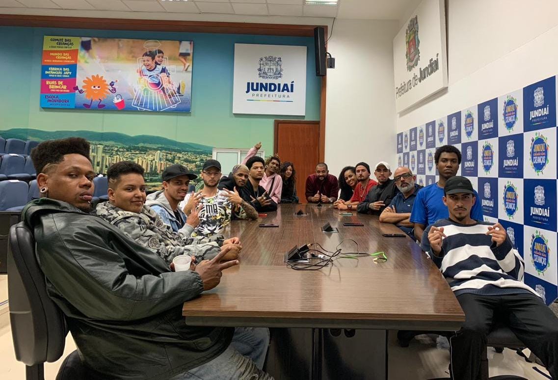 Assessoria para Igualdade Racial realiza reunião com representantes das batalhas de Mc’s