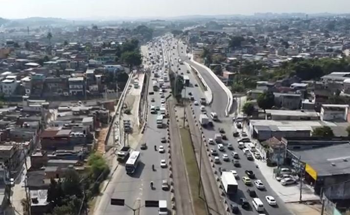 Transbrasil: alargamento da Avenida Brasil em Guadalupe, no sentido Centro, é liberado ao trânsito - Prefeitura da Cidade do Rio de Janeiro
