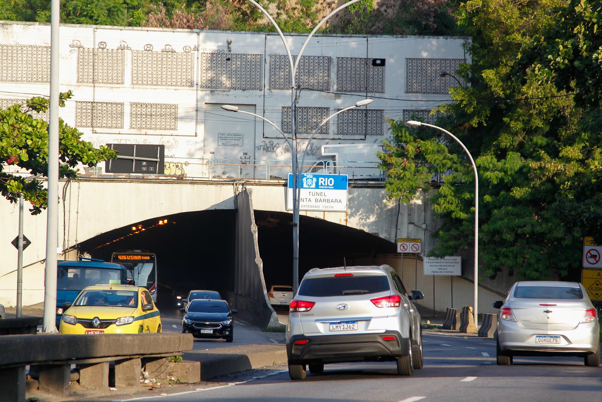 Túnel Santa Bárbara será fechado, no sentido Laranjeiras, para manutenção de rotina - Prefeitura da Cidade do Rio de Janeiro