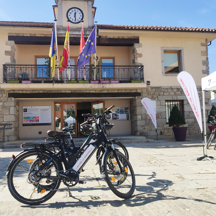 Ruta urbana con bicicletas eléctricas