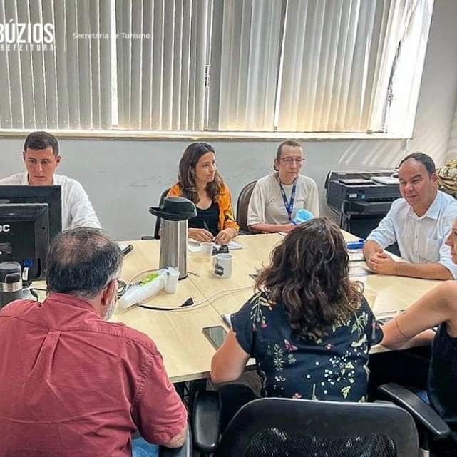 Secretaria de Turismo se reúne com Instituto Estadual de Engenharia e Arquitetura