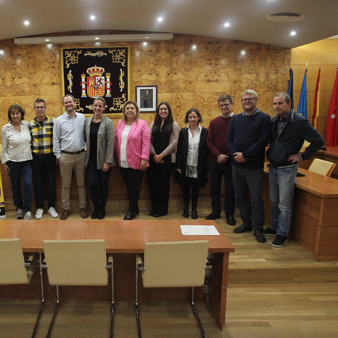 Torrelodones hace acto de entrega de los diplomas oficiales de la Escuela “Miguel Hinojar”